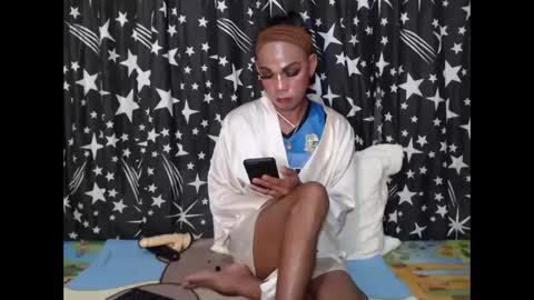 Snapshot of thick_bigcock13 chatting on 02.09.25 gil online show from 02.09.25