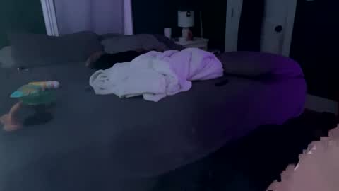 Thick D Bottom online show from 03.08.26