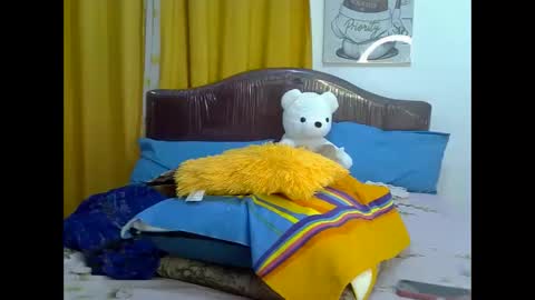 Snapshot of thickassvillageebony chatting on 03.18.26 thickassvillageebony online show from 03.18.26