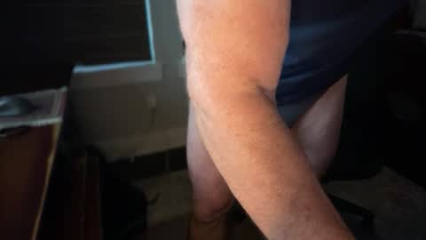 Snapshot of thickcock_9 chatting on 11.29.25 thickcock_9 online show from 11.29.25