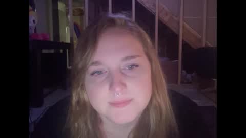 Snapshot of thickgingergoddess chatting on 01.22.25 Ariel online show from 01.22.25