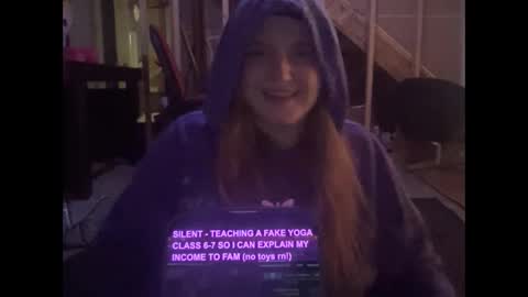 Snapshot of thickgingergoddess chatting on 01.25.25 Ariel online show from 01.25.25