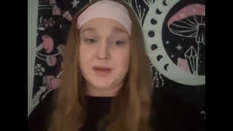 Snapshot of thickgingergoddess chatting on 02.07.25 Ariel online show from 02.07.25