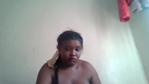 Snapshot of thickianababe chatting on 01.02.25 thickianababe online show from 01.02.25