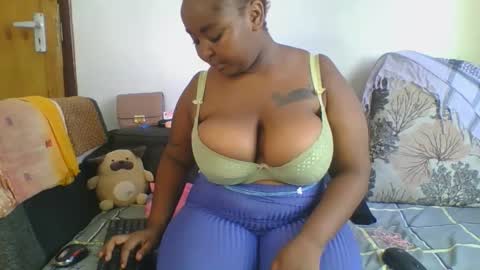 thickie_ online show from 11.16.25