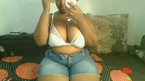 thickie_ online show from 12.22.25