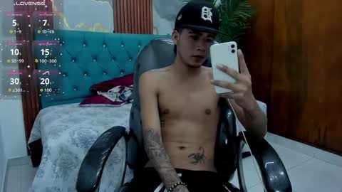  THIAGO COLLINS  online show from 03.25.26