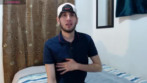 Snapshot of thiiago_tay chatting on 09.28.25 Thiiago online show from 09.28.25