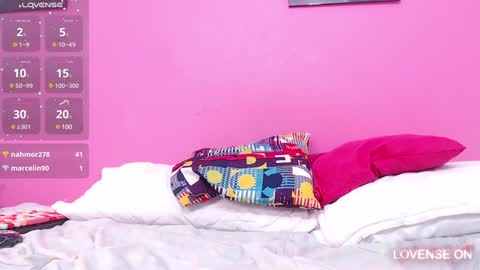 Eva  online show from 02.06.25