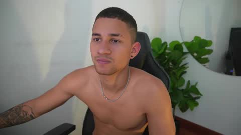 thin_tommy11 online show from 12.20.25