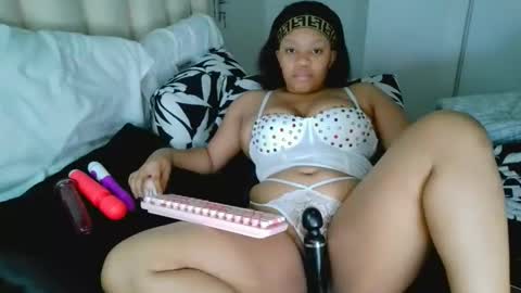 thiquekitten online show from 04.13.26