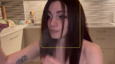 Snapshot of thirstypickle chatting on 03.17.26 Sarra Rhies online show from 03.17.26