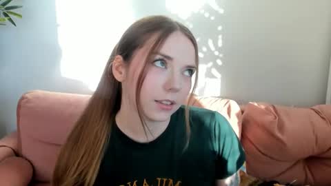 Amelia  shows on mondays fridays and sundays  if anything changes im giving updates on my fansly  online show from 08.07.26
