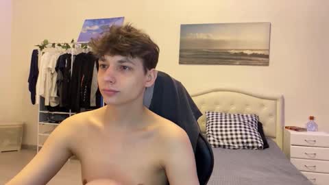 Thomas Hill online show from 10.01.25