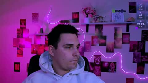 thomas_crow online show from 04.21.26