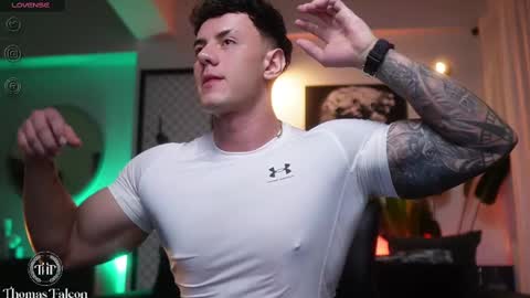 Thomas Falcon online show from 03.04.25