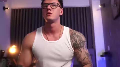 Thomas Falcon online show from 10.15.25