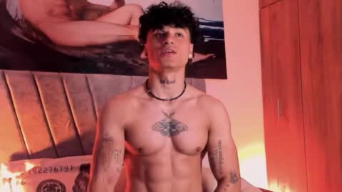 Snapshot of thomas_fit1 chatting on 10.20.25 Thomas 3 JUST STAY AND BE MY LAST LOVE online show from 10.20.25