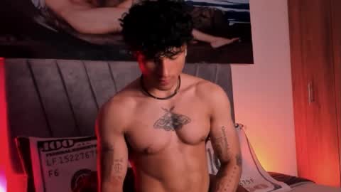 Thomas 3  JUST STAY AND BE MY LAST LOVE online show from 10.28.25