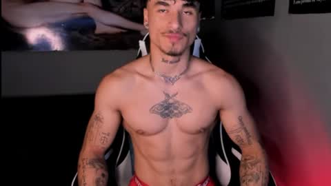Snapshot of thomas_fit1 chatting on 06.14.26 Thomas 3 JUST STAY AND BE MY LAST LOVE online show from 06.14.26