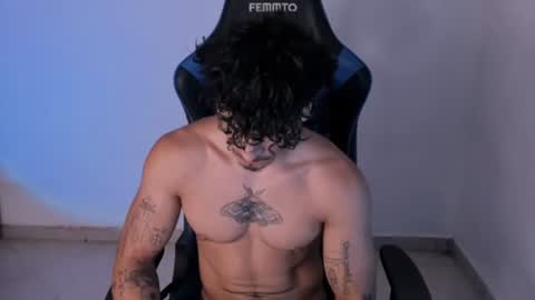 Snapshot of thomas_fit1 chatting on 06.24.26 Thomas 3 JUST STAY AND BE MY LAST LOVE online show from 06.24.26