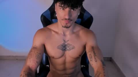 Snapshot of thomas_fit1 chatting on 06.24.26 Thomas 3 JUST STAY AND BE MY LAST LOVE online show from 06.24.26