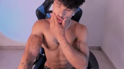 Snapshot of thomas_fit1 chatting on 06.27.26 Thomas 3 JUST STAY AND BE MY LAST LOVE online show from 06.27.26