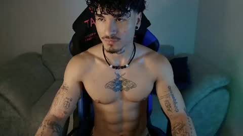 Snapshot of thomas_fit1 chatting on 07.19.26 Thomas 3 JUST STAY AND BE MY LAST LOVE online show from 07.19.26