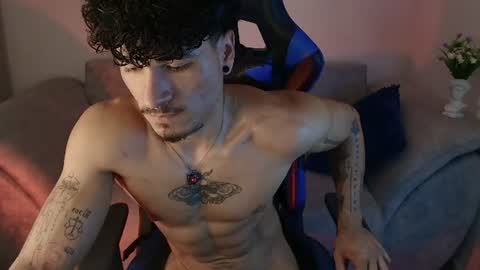 Snapshot of thomas_fit1 chatting on 07.28.26 Thomas 3 JUST STAY AND BE MY LAST LOVE online show from 07.28.26