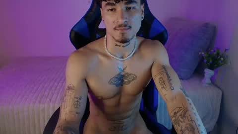 Snapshot of thomas_fit1 chatting on 08.07.26 Thomas 3 JUST STAY AND BE MY LAST LOVE online show from 08.07.26