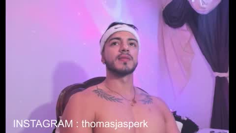 Snapshot of thomas_k7 chatting on 11.17.25 Thomas online show from 11.17.25