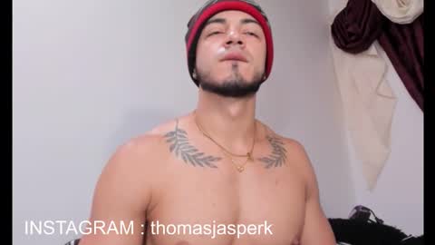 Snapshot of thomas_k7 chatting on 11.27.25 Thomas online show from 11.27.25