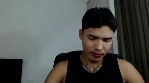 Snapshot of thomas_latin_boy chatting on 01.24.25 Thomas online show from 01.24.25