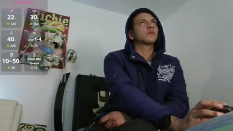 Snapshot of thomasjons chatting on 08.02.26 thomasjons online show from 08.02.26