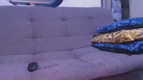 thomas  smith online show from 02.24.25