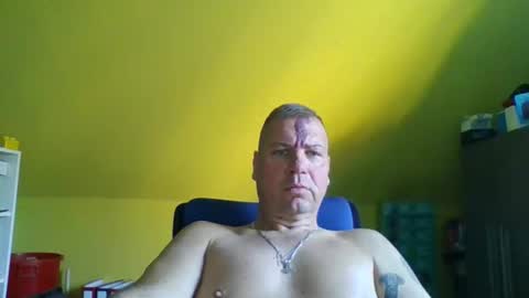 Snapshot of thomsen1478 chatting on 09.27.25 thomsen1478 online show from 09.27.25