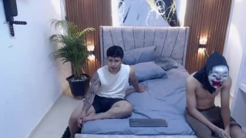 thomson_hot01 online show from 05.02.26