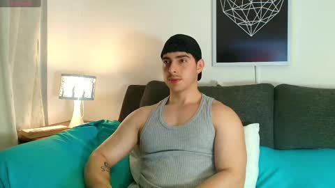 thomylov online show from 09.10.25