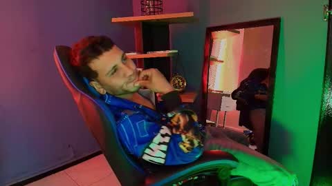 Snapshot of thonixxx_mr chatting on 02.24.26 Thonixxx mr online show from 02.24.26