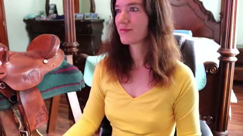 ThornburyRose online show from 02.10.26