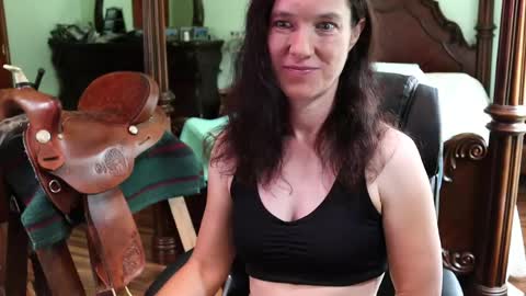 ThornburyRose online show from 06.05.26
