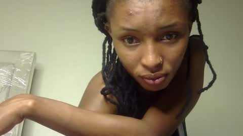 Snapshot of thotiana007 chatting on 02.24.25 thotiana007 online show from 02.24.25