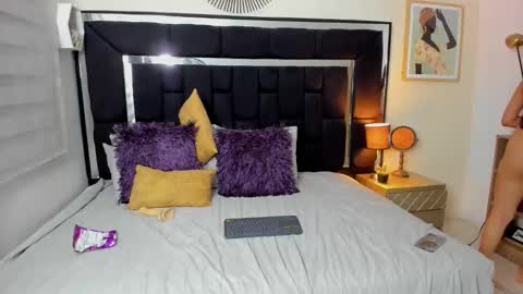 thriana online show from 04.21.26