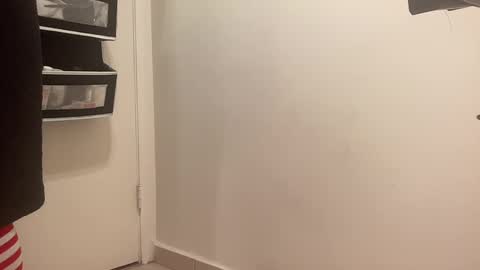 throat goat online show from 12.10.24