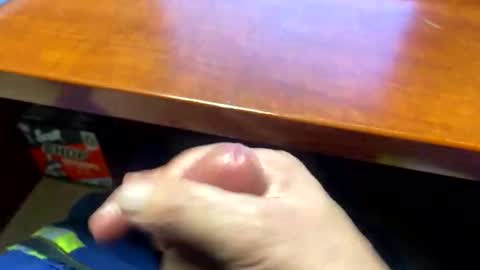 Snapshot of throbbing_jim chatting on 01.10.26 Jim online show from 01.10.26