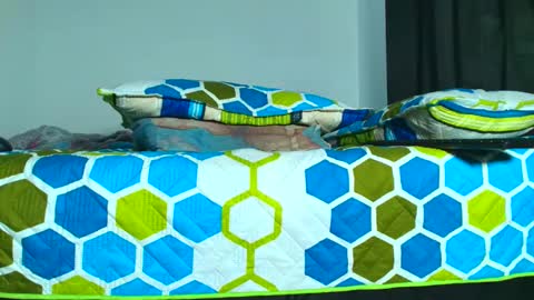 Snapshot of thunder_naugthy chatting on 03.02.25 Juan osorio online show from 03.02.25