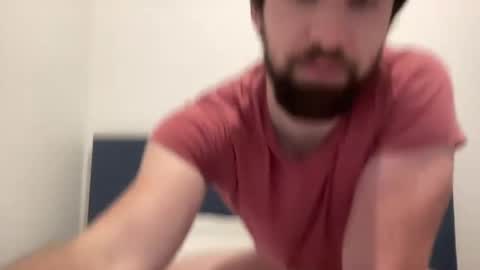 Snapshot of thyle chatting on 10.10.25 Thyle online show from 10.10.25