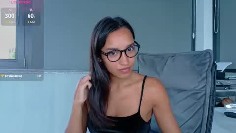 Snapshot of tia_j chatting on 06.14.26 tia_j online show from 06.14.26