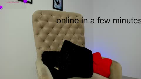 Snapshot of tiago_hannah chatting on 06.16.26 carolina online show from 06.16.26
