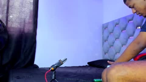 tiago_xxx_ online show from 09.30.25